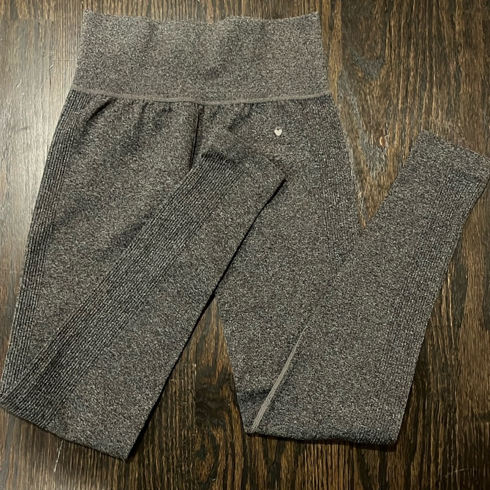 Seamless Gray Leggings